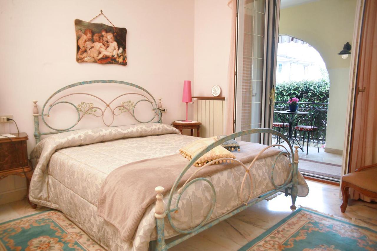 Villa Cecilia Bed And Breakfast Cellole Luaran gambar